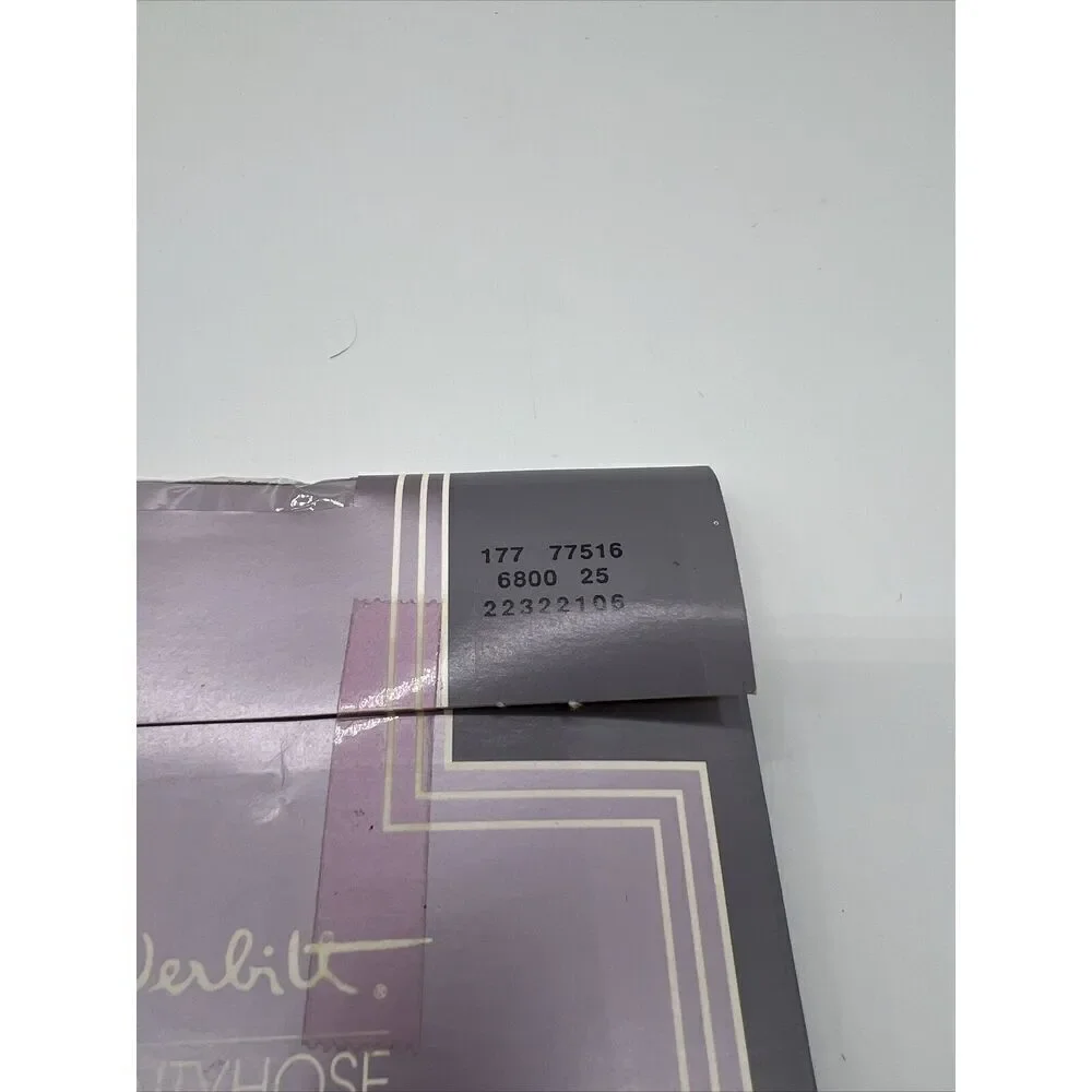 Vintage Gloria Vanderbilt Day Sheer Pantyhose Size C Coffee 100% Nylon